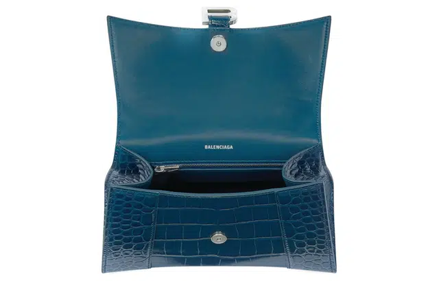 Balenciaga 520