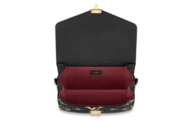 LOUIS VUITTON Pochette Metis Logo