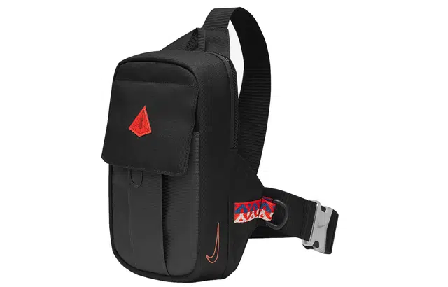 Nike Kyrie crossbody