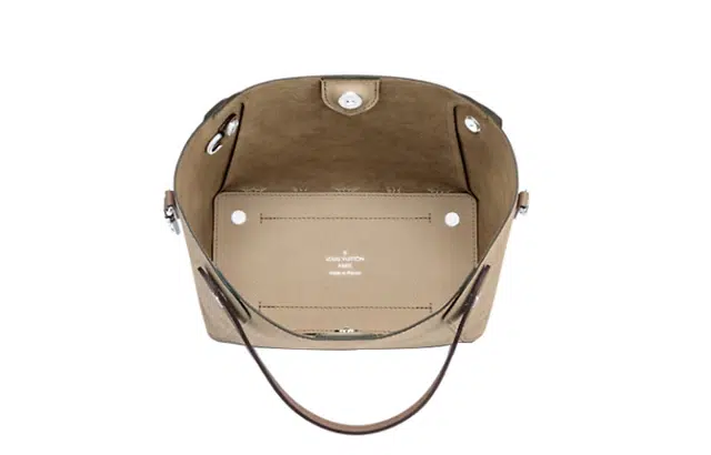 LOUIS VUITTON Hina Tote