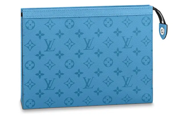 LOUIS VUITTON Pochette Voyage MM