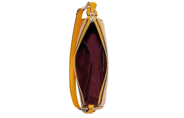 COACH Nolita 19