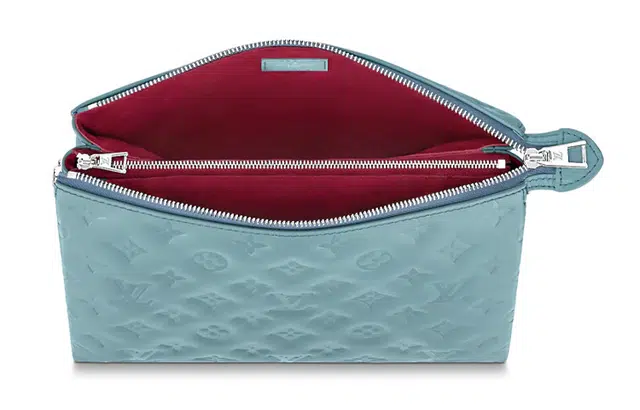 LOUIS VUITTON Coussin