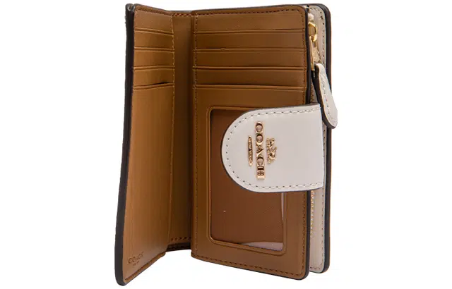 COACH Corner Zip