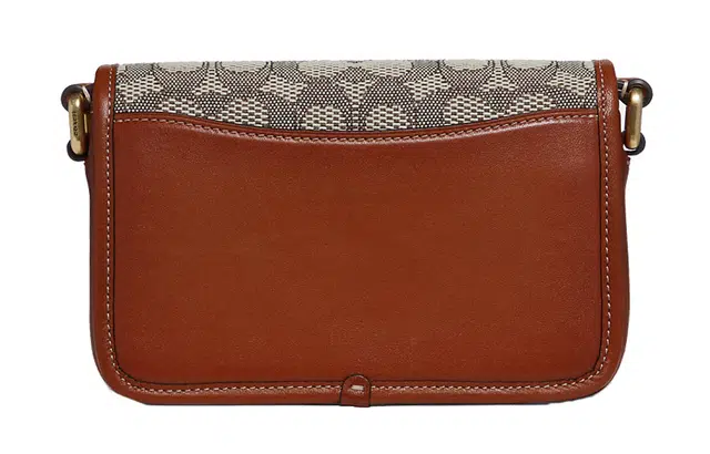 COACH Studio 19CLogo
