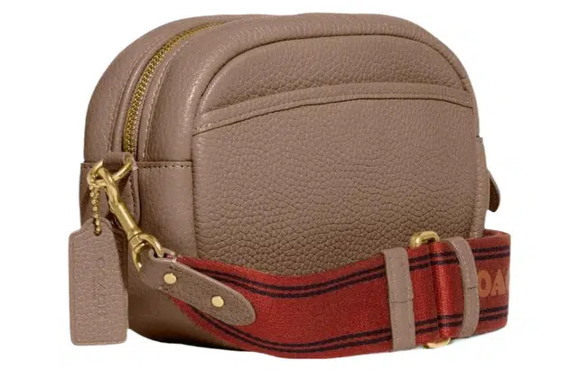 COACH Camera 23