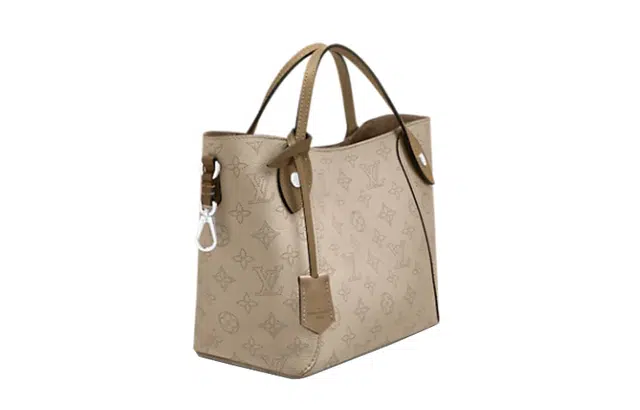 LOUIS VUITTON Hina Tote