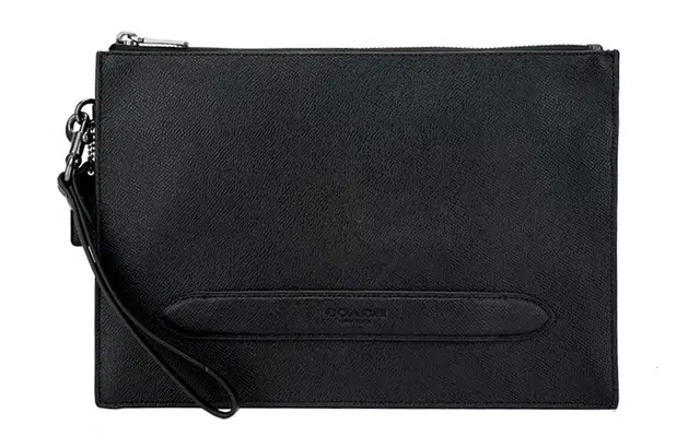 COACH Pouch 30