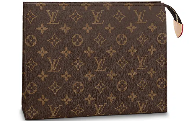 LOUIS VUITTON Toiletry Pouch 26