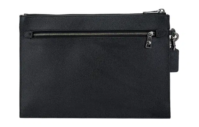 COACH Pouch 30
