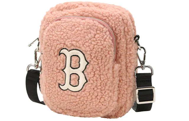MLB