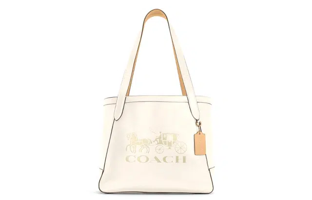 COACH Horse And Garriage 32 Tote