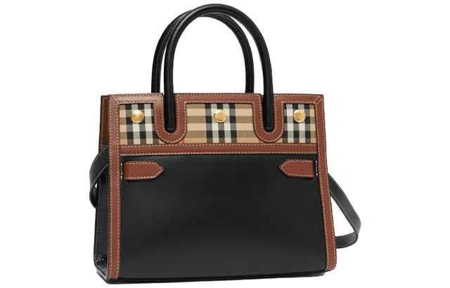Burberry Title Vintage