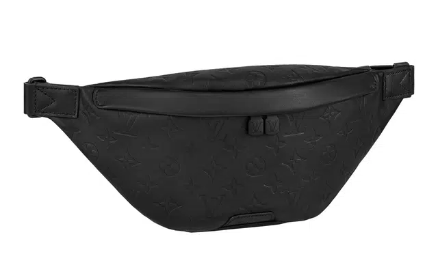 LOUIS VUITTON Discovery PM