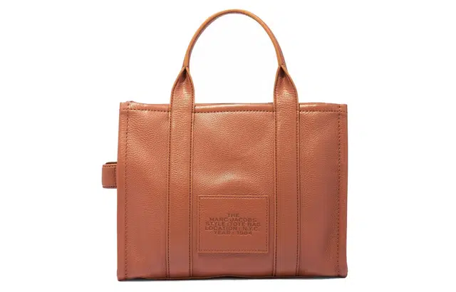 MARC JACOBS The Traveler Tote
