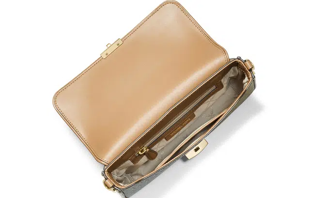 MICHAEL KORS MK BradshawLogo