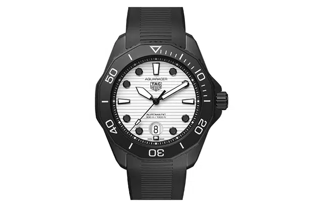 TAG HEUER 300 42mm WBP201D.FT6197