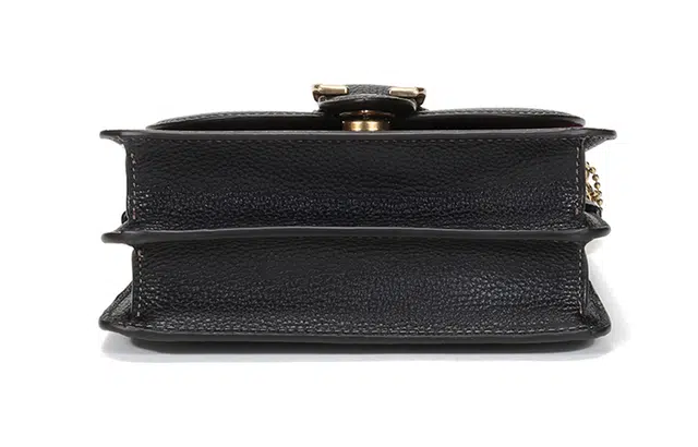 COACH Beat 18