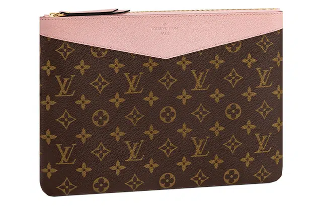 Louis Vuitton Daily Clutch 30
