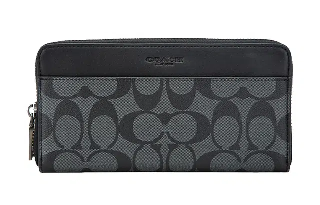 COACH Accordion Wallet 20