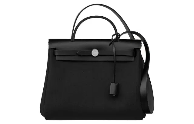 HERMES Herbag Zip 31 retourne