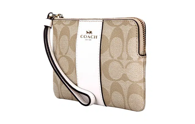 COACH Corner Zip 16