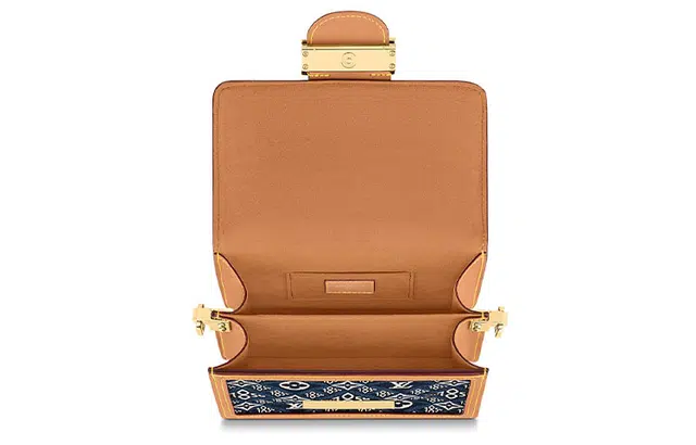 LOUIS VUITTON Since 1854 Dauphine
