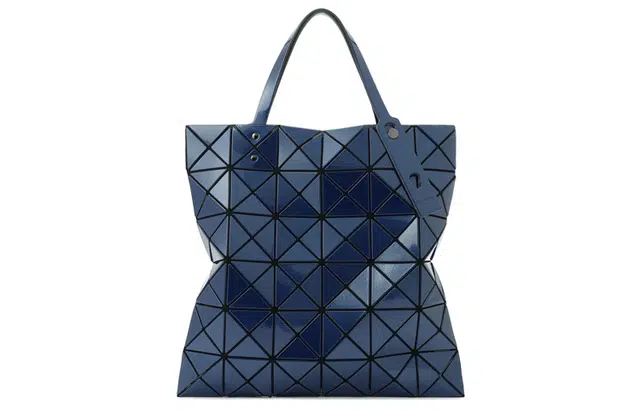 ISSEY MIYAKE Tote