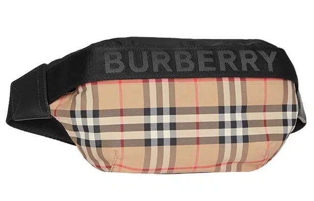 Burberry Vintage Logo