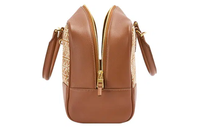 LOEWE Amazona 28 Anagram
