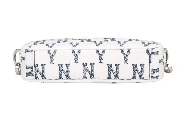 MLB Monogram Crayon NY