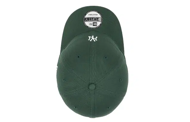 New Era MLB New York Yankees Unstructured Cap