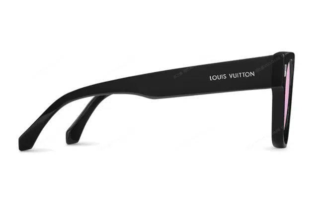 LOUIS VUITTON LV ESCAPE SQUARE
