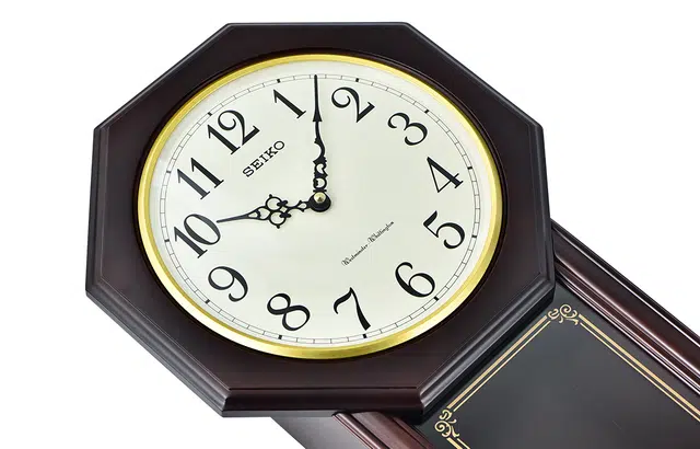 SEIKOQXH076B