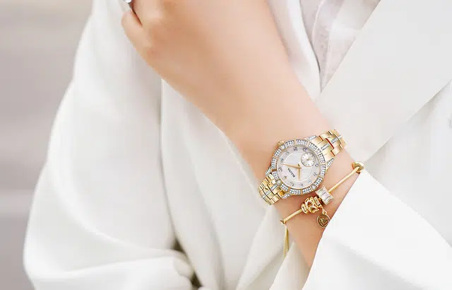 BULOVA 31mm 98L283