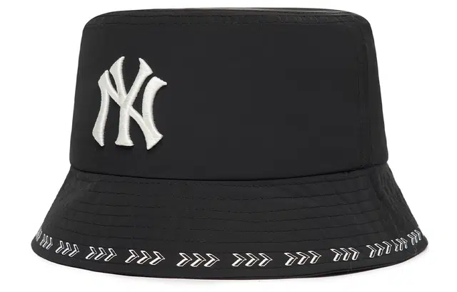 MLB