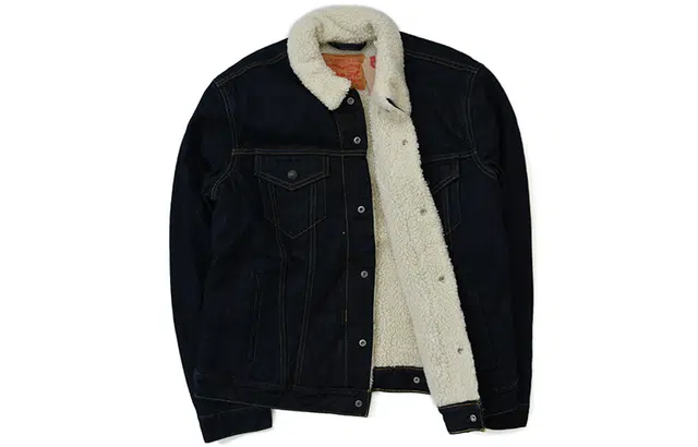 Levis