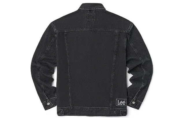 Lee SS22
