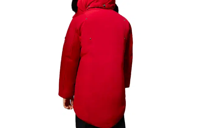Moose Knuckles Unisex logo