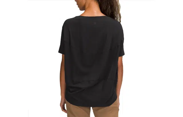 lululemon Back in Action T