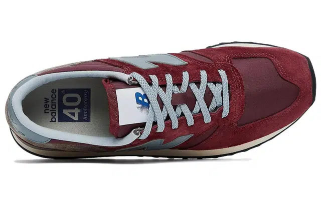 New Balance 730