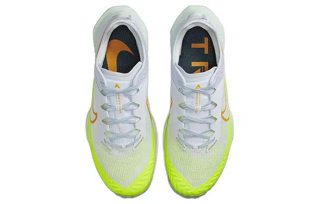 Nike Air Zoom Terra Kiger 8