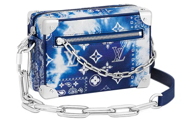 LOUIS VUITTON SOFT TRUNK