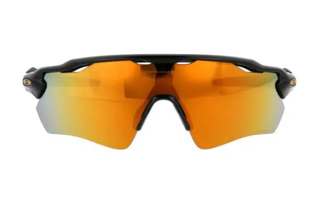 OAKLEY