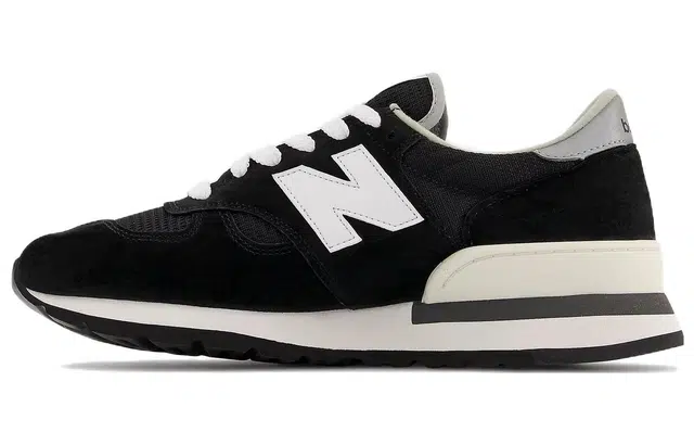 New Balance 990 Black