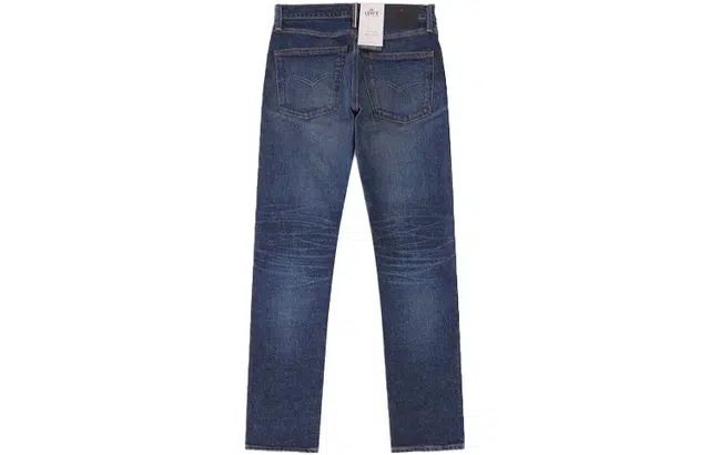 Levis