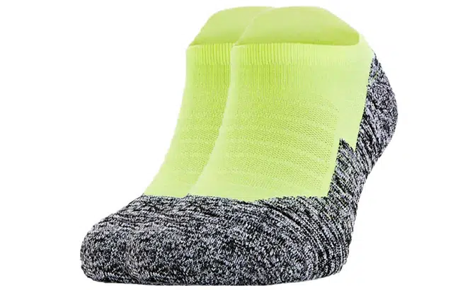 Under Armour Charged Cushion 1