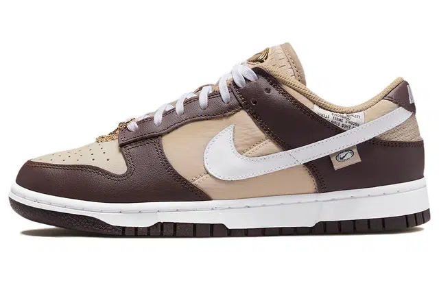 Nike Dunk Low Brown
