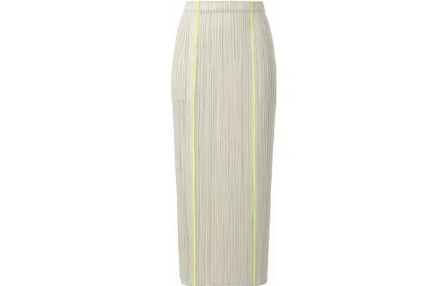 PLEATS PLEASE ISSEY MIYAKE SS22