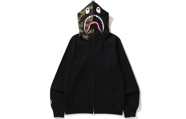 A BATHING APE LA CAMO COLLEGE TEE T Bape Shark Full Zip Hoodie